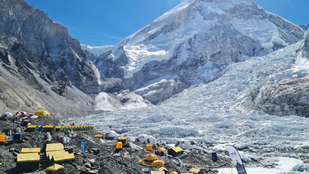Zeltlager am Mount Everest