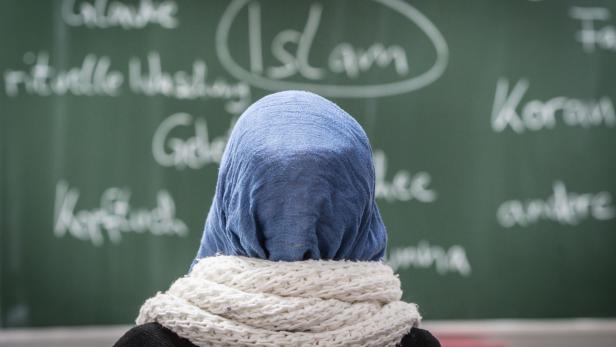 Vor allem Frauen sind von antimuslimischem Rassismus betroffen