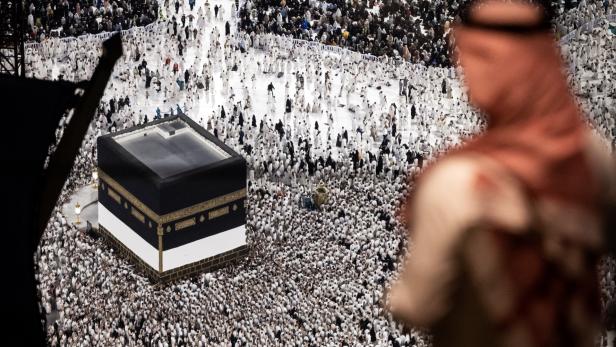 Auch heuer wird wieder die Kaaba umrundet