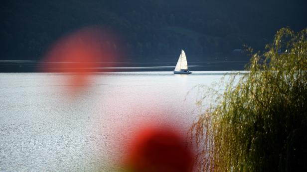 Segelboot auf dem Millstätter See in Oberkärnten