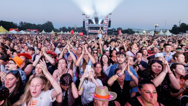 Die Donau- wird wieder zur Partyinsel