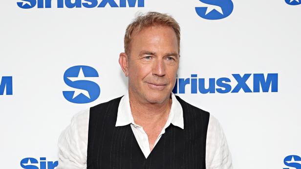 Kevin Costner: "Ich glaube, jeder wäre gerne verliebt"