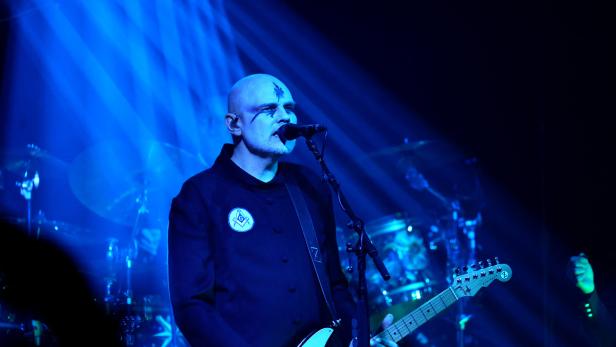 Billy Corgan, hier 2022 in New York, kann seine Riffs immer noch