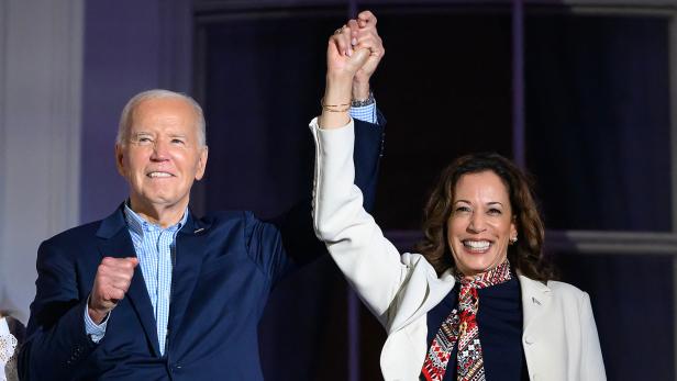 Biden tritt ab und macht sich für  Kamala Harris stark