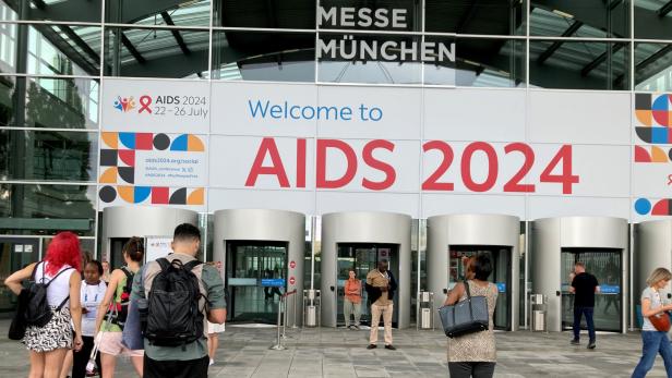 Das Münchner Messegelände vor Beginn der Welt-Aids-Konferenz