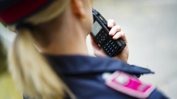 Die Polizei gab die L197 kurz nach 12.00 Uhr wieder frei.