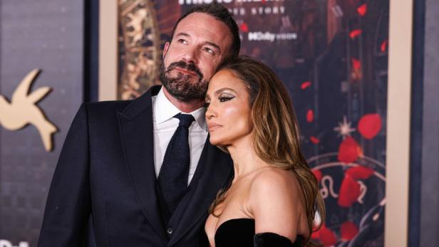 ben-affleck-jennifer-lopez.jpg