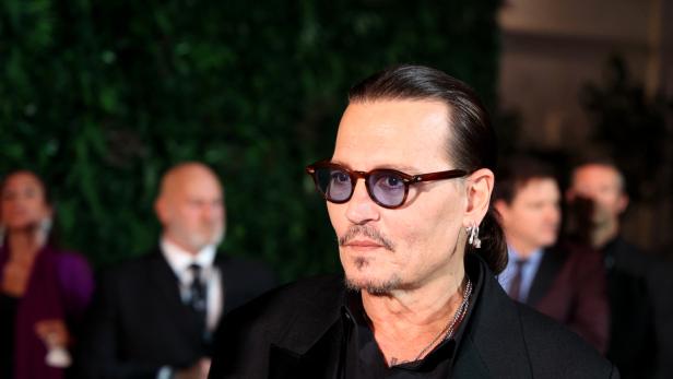 Depp stellt neuen Film "Modi" vor