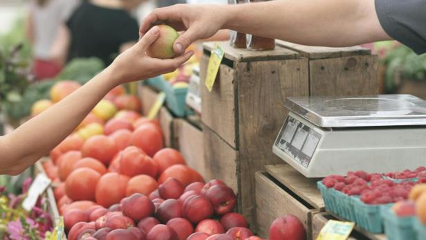 Welternährungstag 2024: Ernährungsarmut & Lebensmittelverschwendung