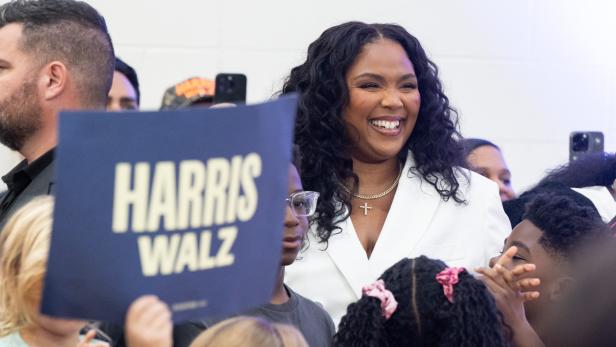 Sängerin und Rapperin Lizzo bei Wahlkampfveranstaltung in Detroit