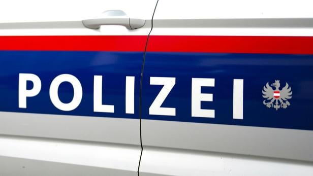 Die Polizei schritt am Güterbahnhof Wolfurt ein.