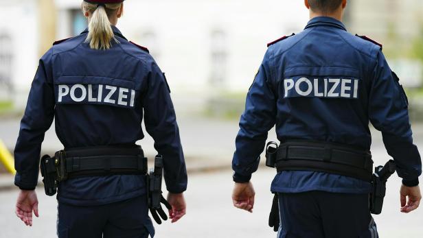 Die Polizei nahm einen 38-Jährigen im Ausnahmezustand fest.