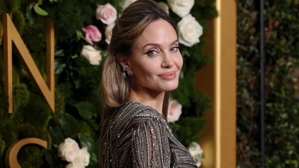 Jolie feiert glamouröses Comeback