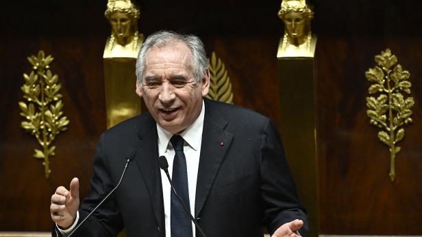 Vorerst keine Mehrheit gegen Premierminister François Bayrou