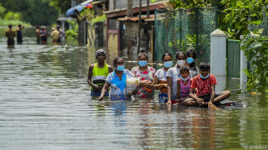 14 Tote bei Hochwasser und Erdrutschen in Sri Lanka