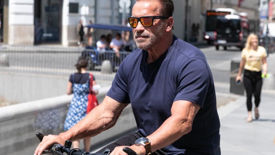 arnold schwarzenegger auf die fahrrad in deutschland