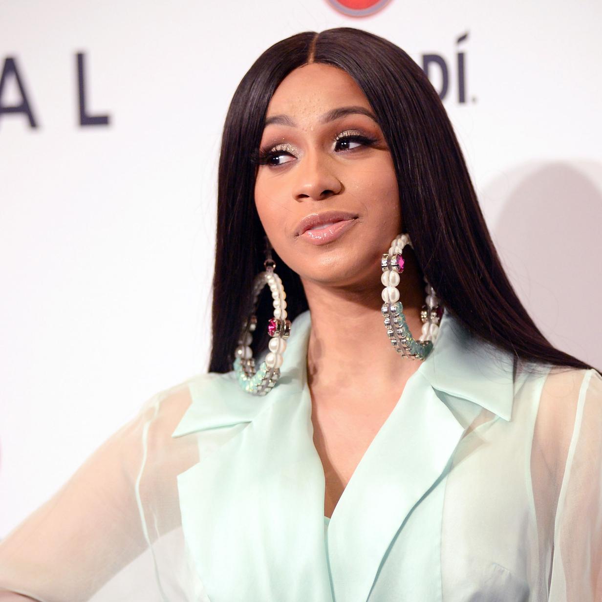 Cardi B hat jetzt einen OnlyFans-Account