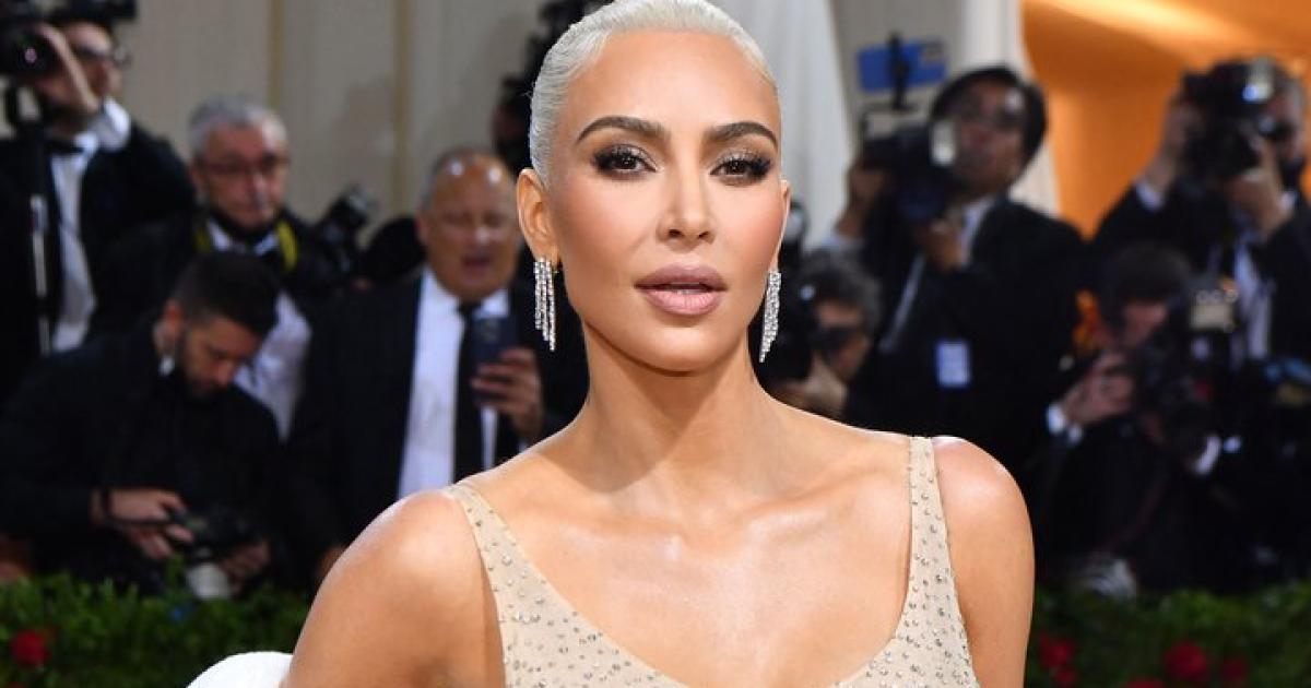 Kim Kardashian Bestreitet Schönheits Ops Nur Etwas Botox 7074