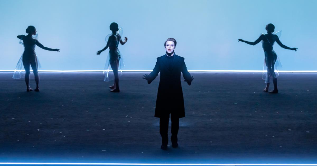 RobertWilsonUraufführung in Hamburg gefeiert